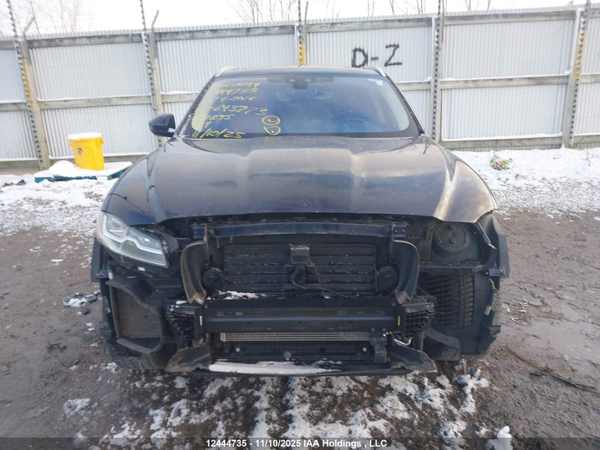 2020 Jaguar F-Pace 30T Portfolio VIN: SADCN2GX2LA643773 Lot: 12444735