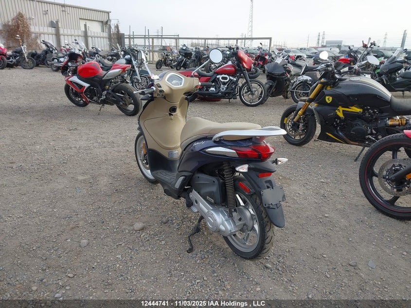 ZAPC546B1L7000971 2020 VESPA  photo no. 3