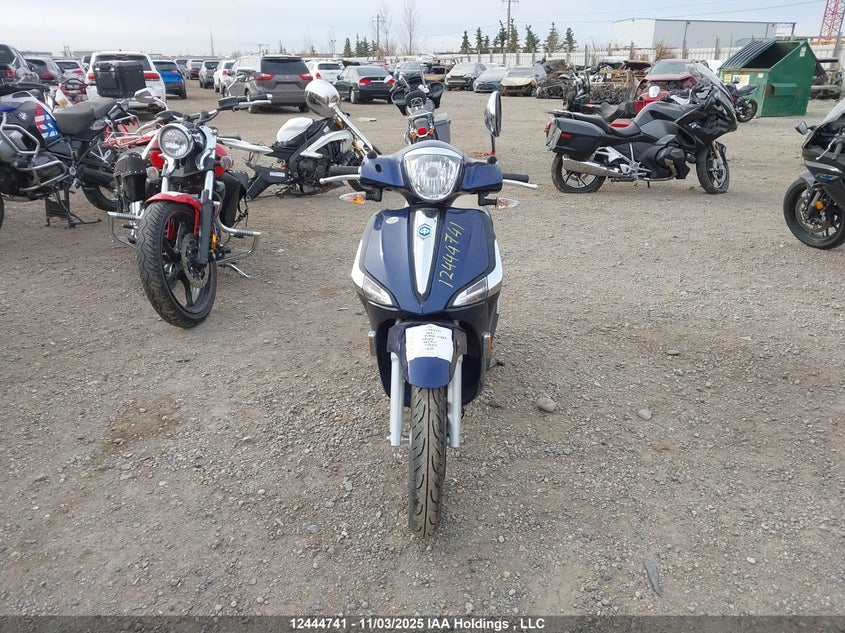 ZAPC546B1L7000971 2020 VESPA  photo no. 5