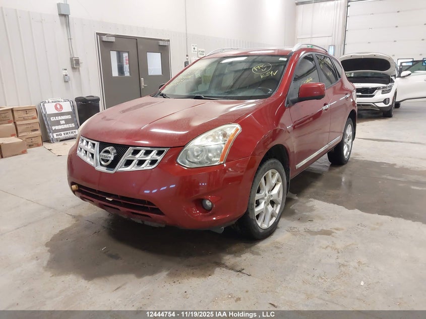JN8AS5MV7DW142273 2013 NISSAN ROGUE photo no. 2