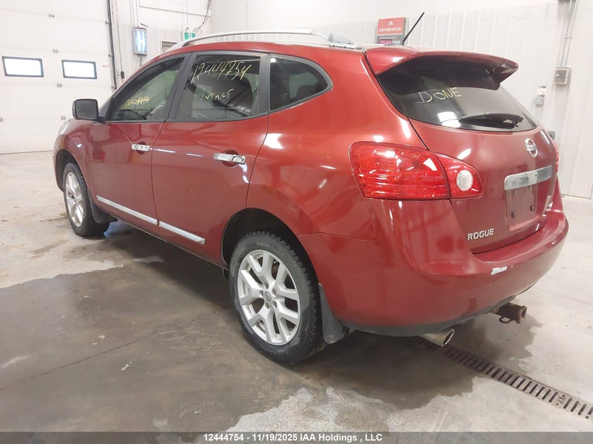 JN8AS5MV7DW142273 2013 NISSAN ROGUE photo no. 3