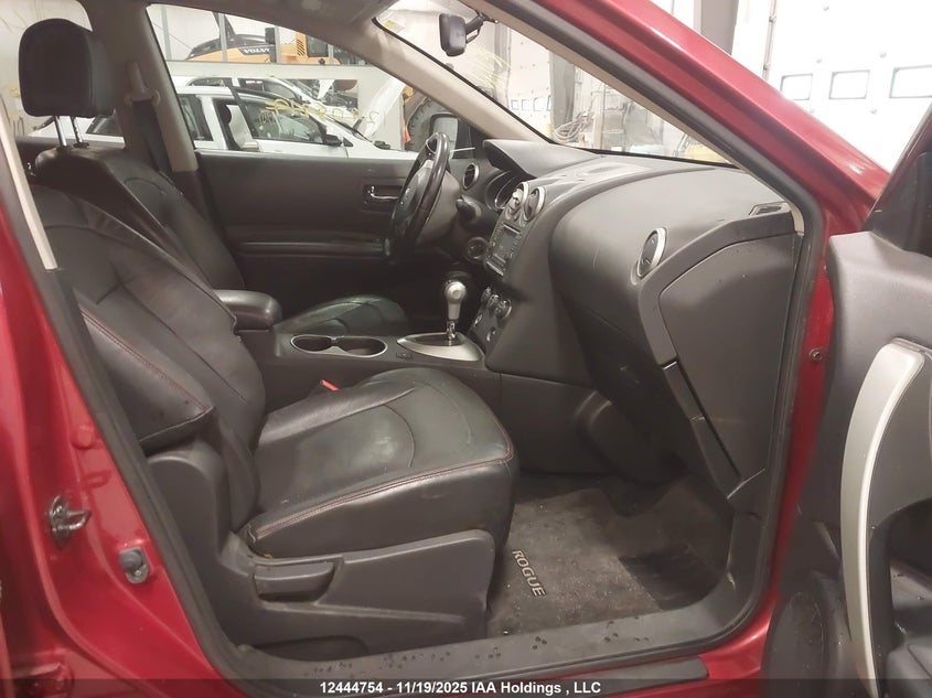 JN8AS5MV7DW142273 2013 NISSAN ROGUE photo no. 5