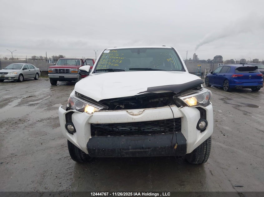 JTEBU5JR6K5671858 2019 TOYOTA 4RUNNER photo no. 6