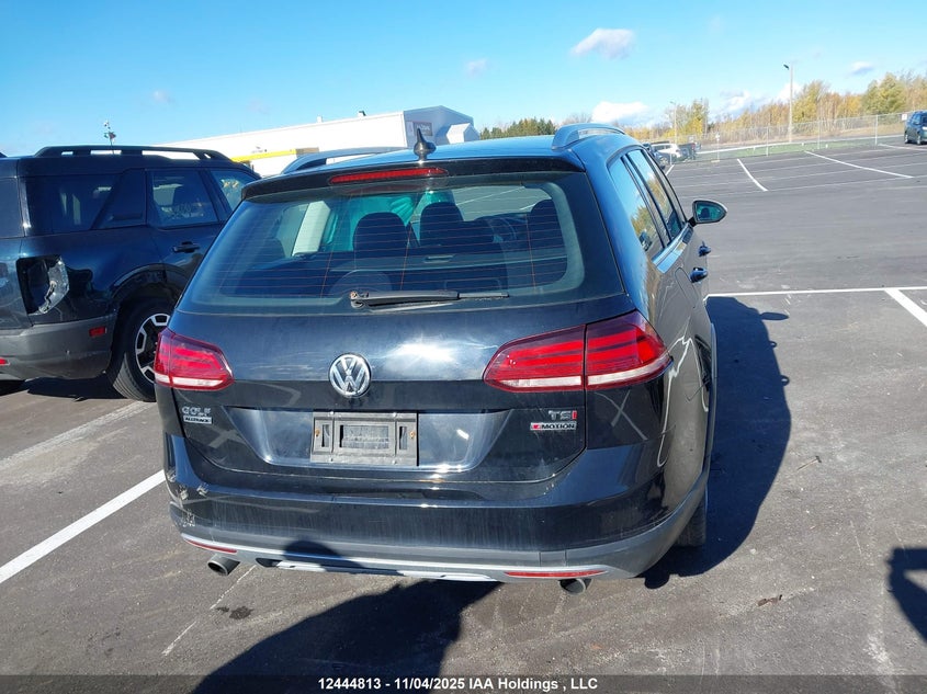2019 Volkswagen Golf Alltrack 1.8 Tsi Execline/1.8 Tsi Highline VIN: 3VWH17AU2KM521969 Lot: 12444813