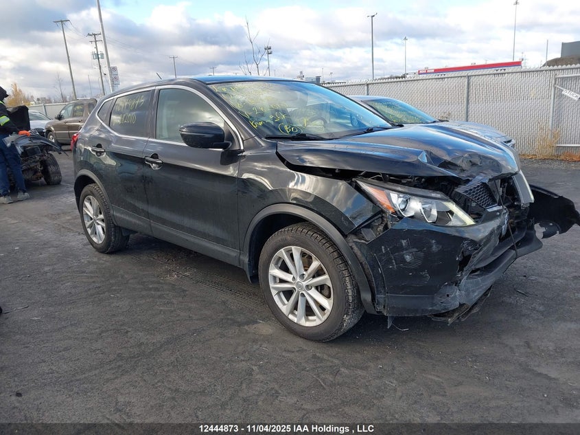 JN1BJ1CR8JW282010 2018 Nissan Rogue Sport S/Sv/Sl auction photo 1