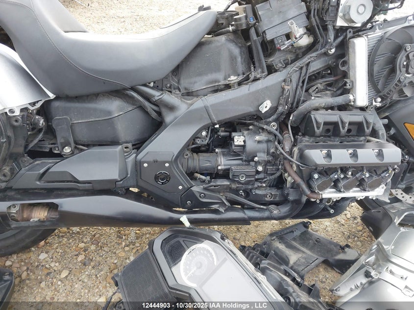 2025 Honda Gl1800 D VIN: JH2SC7982SK700070 Lot: 12444903