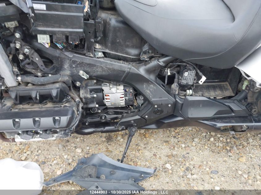 2025 Honda Gl1800 D VIN: JH2SC7982SK700070 Lot: 12444903