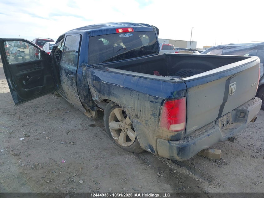 3C6RR7KT4MG615785 2021 RAM 1500 photo no. 3
