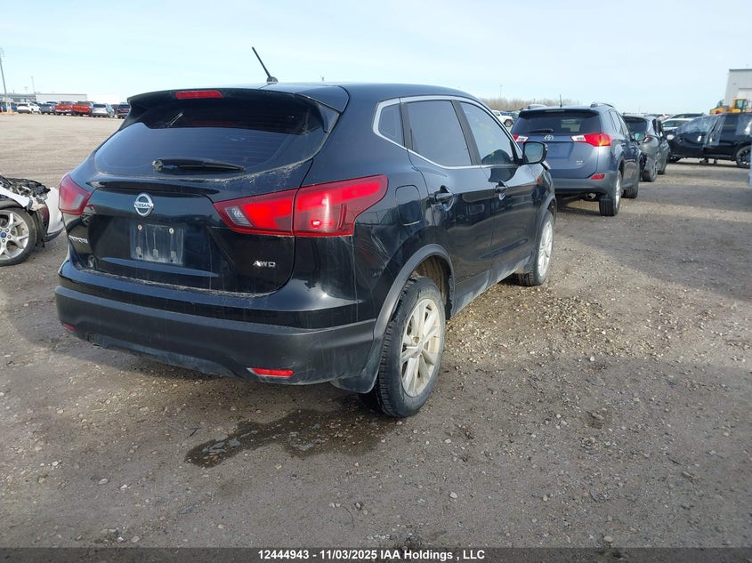 2018 Nissan Qashqai S/Sl/Sv VIN: JN1BJ1CR8JW258175 Lot: 12444943