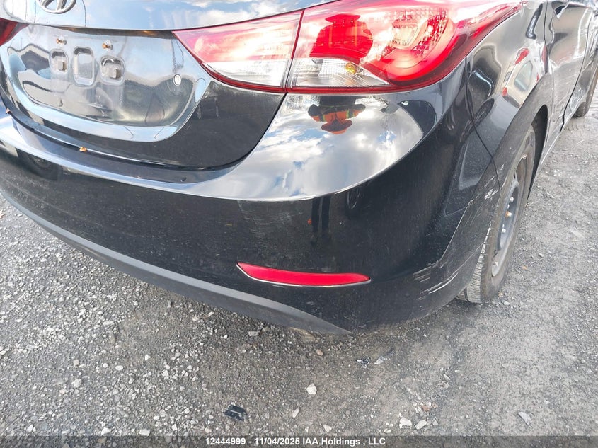 5NPDH4AEXFH648436 2015 HYUNDAI ELANTRA photo no. 22