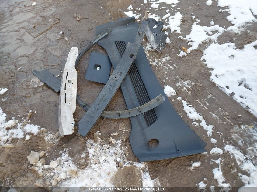 2022 Tesla Model Y VIN: 7SAYGDEF4NF309405 Lot: 12445028