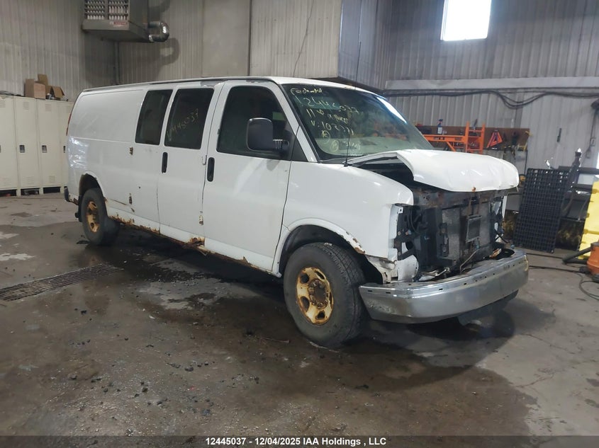 1GCWGGCG4B1102311 2011 CHEVROLET EXPRESS photo no. 16