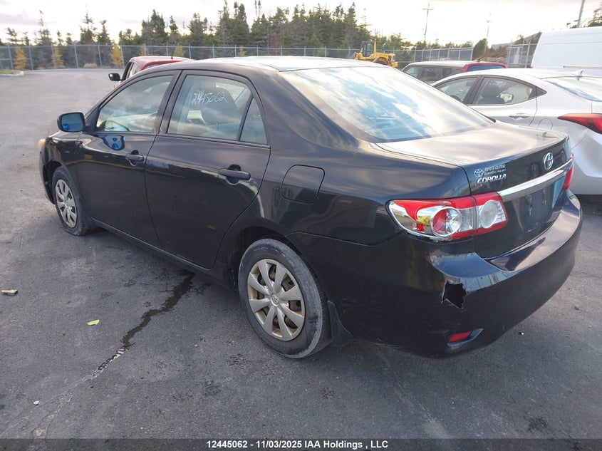 2T1BU4EEXBC664663 2011 TOYOTA COROLLA photo no. 3