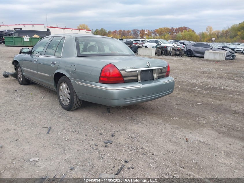 2MEHM75W26X636750 2006 MERCURY GRAND MARQUIS photo no. 3