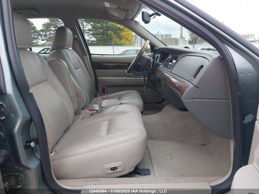2MEHM75W26X636750 2006 MERCURY GRAND MARQUIS photo no. 5