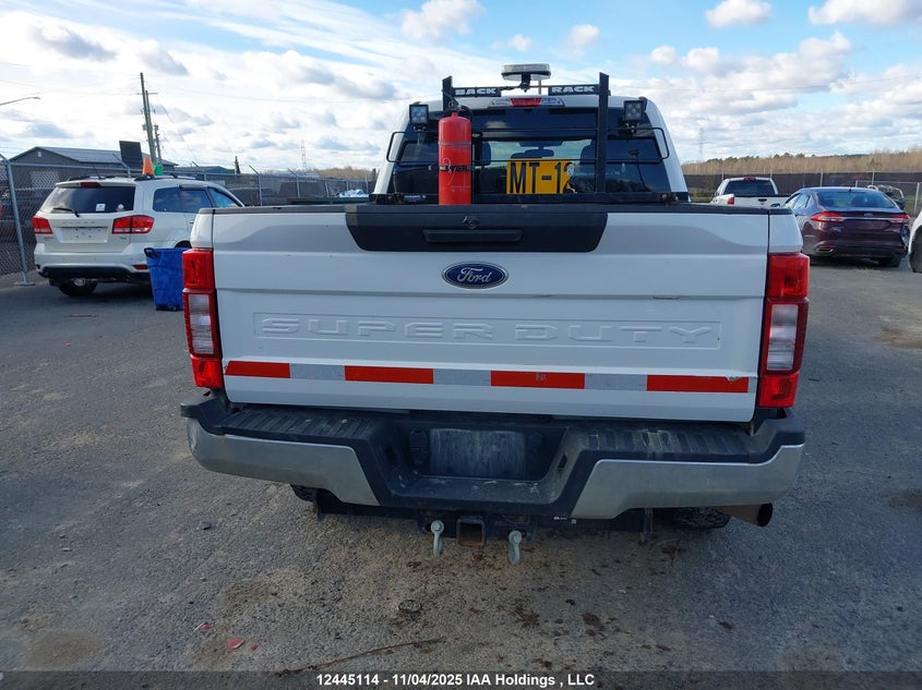 1FT7W2B6XNEF67353 2022 FORD F250 photo no. 16