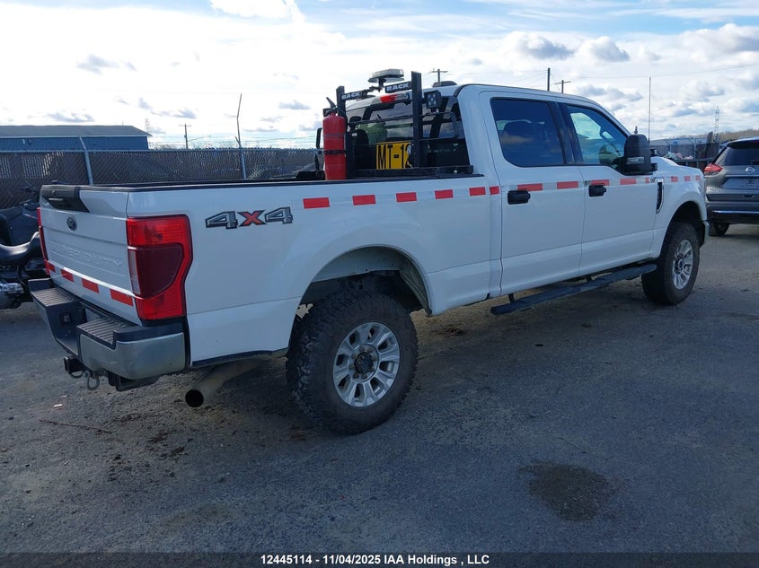 1FT7W2B6XNEF67353 2022 FORD F250 photo no. 4