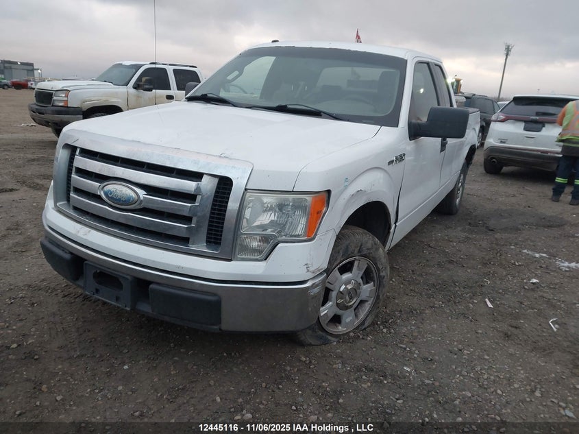 1FTRX12829KA38634 2009 FORD F-150 photo no. 2