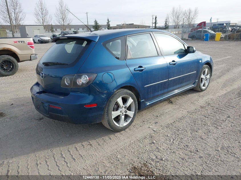 JM1BK343X71752818 2007 MAZDA 3 photo no. 4