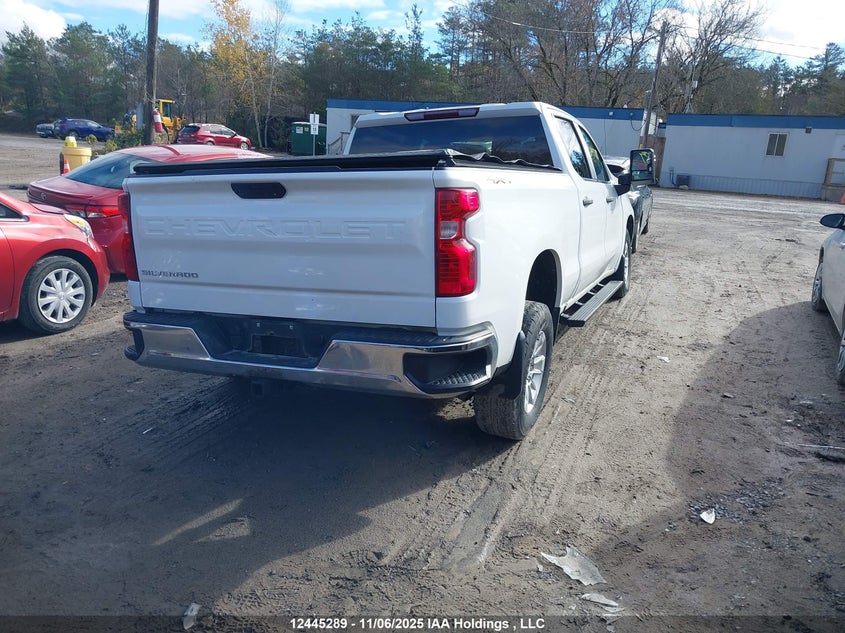 3GCUYAEFXMG107264 2021 CHEVROLET SILVERADO photo no. 4