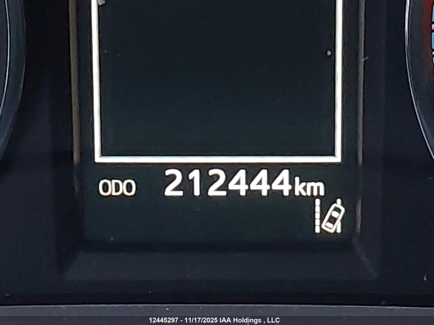 JTMRJREV9JD227209 2018 TOYOTA RAV 4 photo no. 15