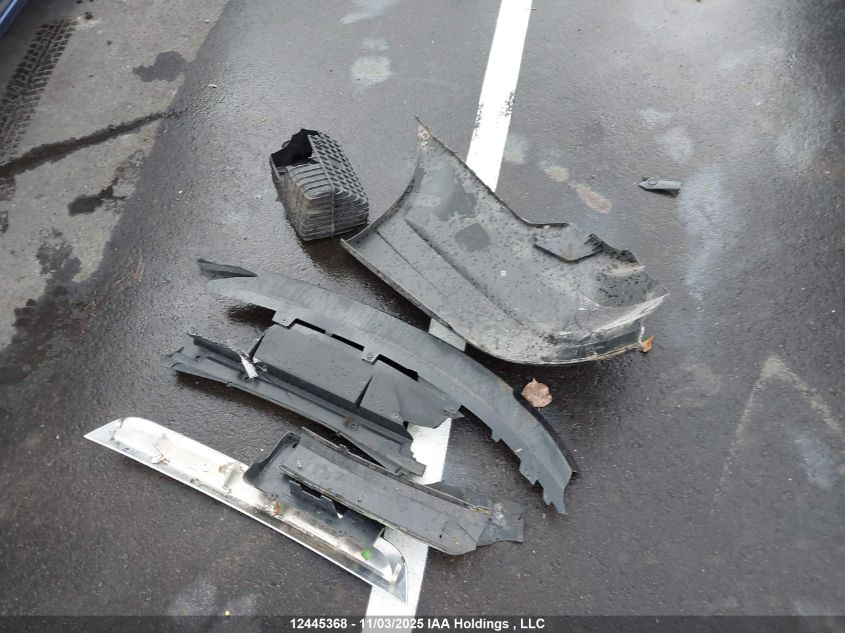 2011 Ford Fusion Se VIN: 3FAHP0HA0BR100250 Lot: 12445368