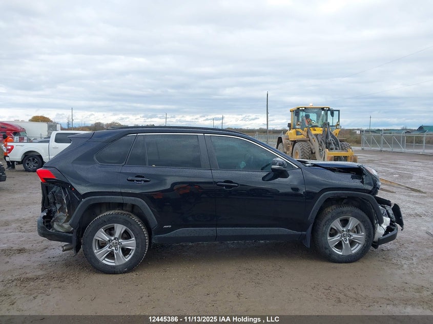 2T3RWRFV9NW148146 2022 TOYOTA RAV 4 photo no. 13