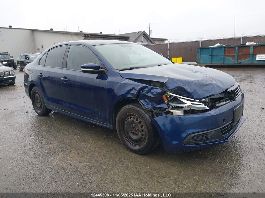 3VW2K7AJ2EM335717 2014 VOLKSWAGEN JETTA photo no. 4