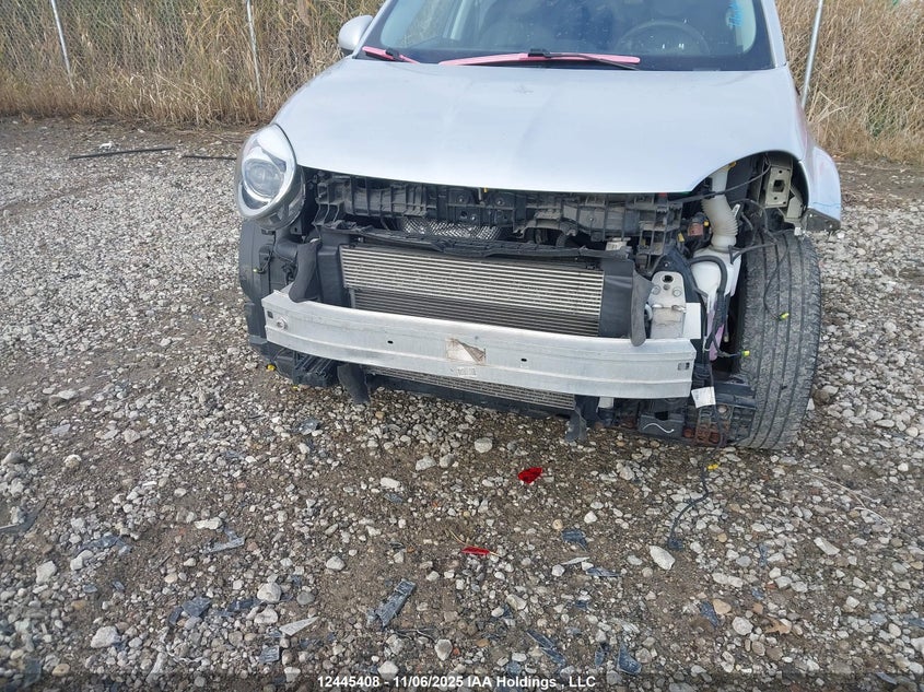 ZFBCFYCT2GP452827 2016 FIAT 500X photo no. 6