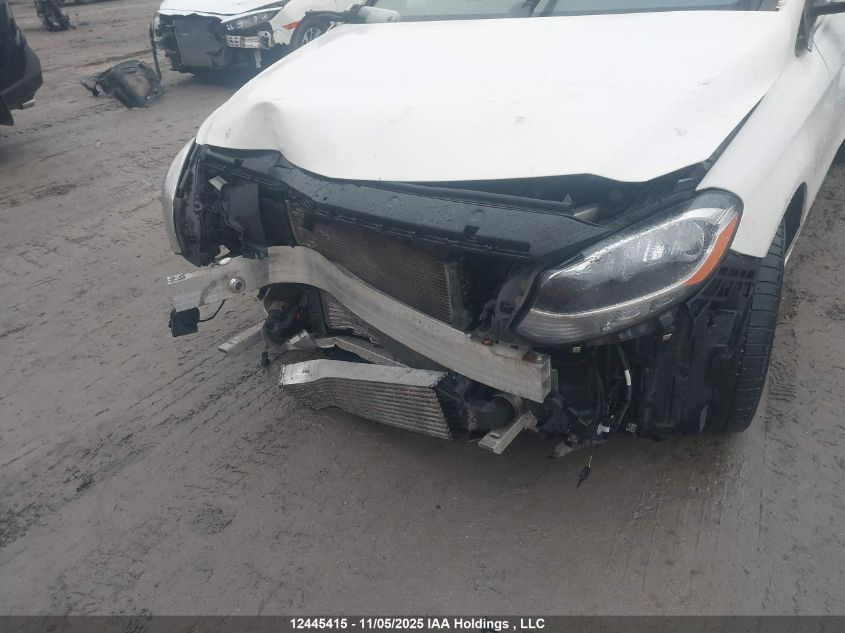 2015 Mercedes-Benz B 250 Sports Tourer VIN: WDDMH4EB1FJ315443 Lot: 12445415