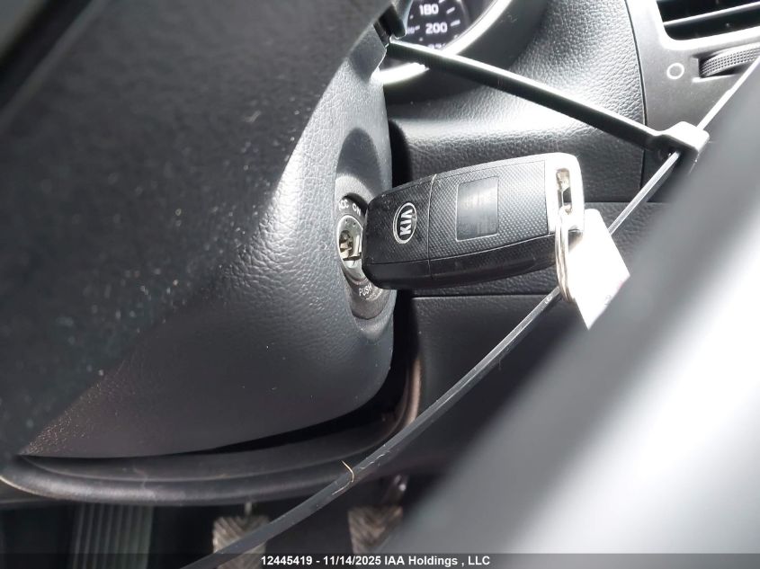 2017 Kia Forte 2.0L Ex/2.0L Ex Luxury/2.0L Lx+ VIN: KNAFK5A86H5731730 Lot: 12445419