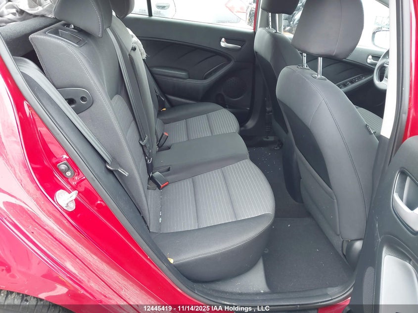 2017 Kia Forte 2.0L Ex/2.0L Ex Luxury/2.0L Lx+ VIN: KNAFK5A86H5731730 Lot: 12445419