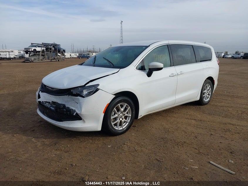 2C4RC1ZG5PR616829 2023 CHRYSLER GRAND CARAVAN photo no. 2