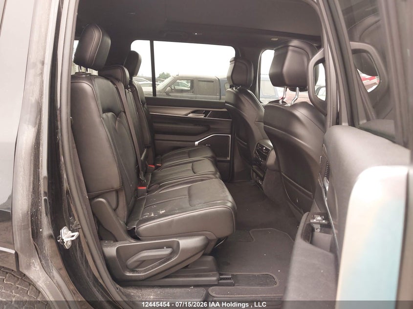 1C4SJVBP9RS113363 2024 JEEP GRAND WAGONEER photo no. 8