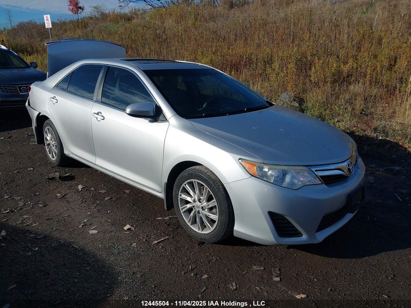 4T1BF1FK4EU362365 2014 TOYOTA CAMRY photo no. 10