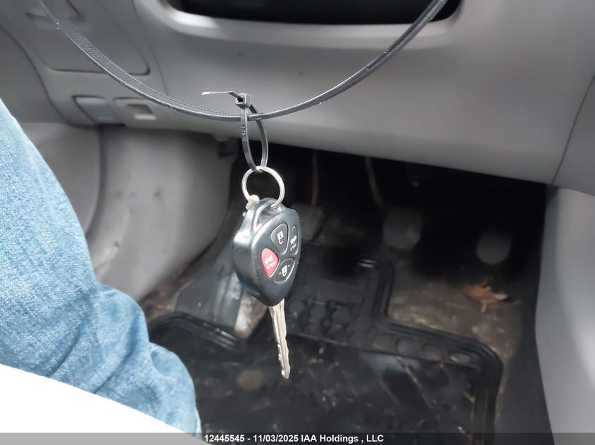 2T1BU4EE3BC702833 2011 TOYOTA COROLLA photo no. 11