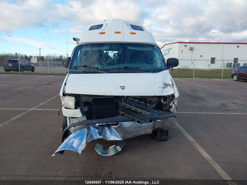2B6KB31Z9WK156101 1998 DODGE RAM VAN photo no. 12