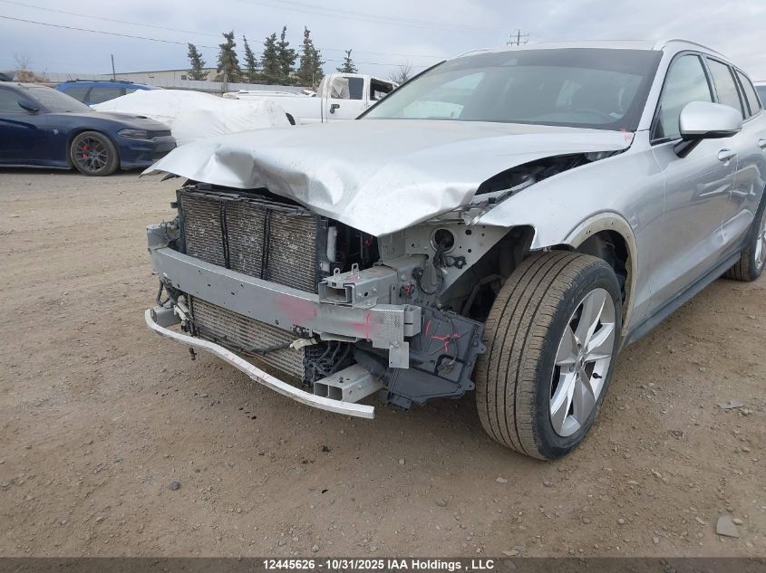 2020 Volvo V60 Cross Country T5 VIN: YV4102WK5L1033693 Lot: 12445626