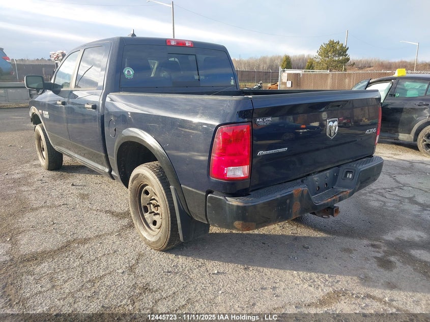 1C6RR7LT6JS246205 2018 DODGE RAM photo no. 3