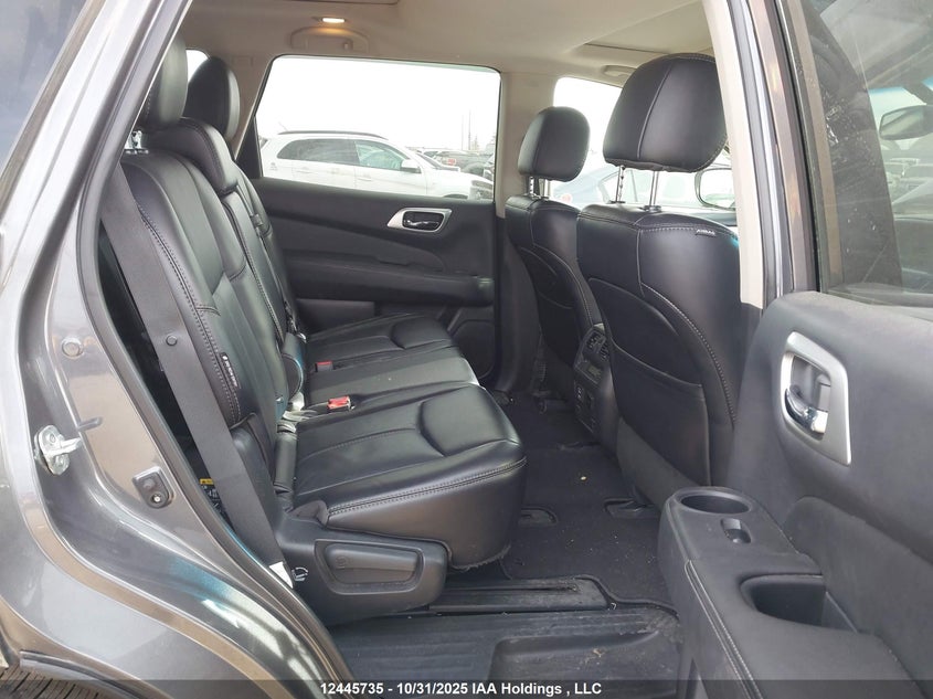 5N1DR2MM4JC675667 2018 NISSAN PATHFINDER photo no. 8