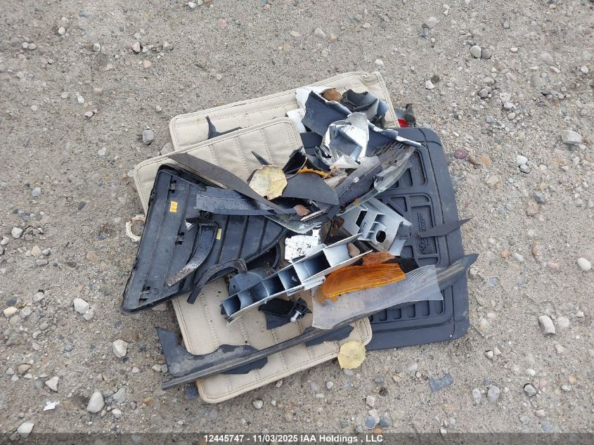 2012 Ford Focus Titanium VIN: 1FAHP3N20CL198565 Lot: 12445747