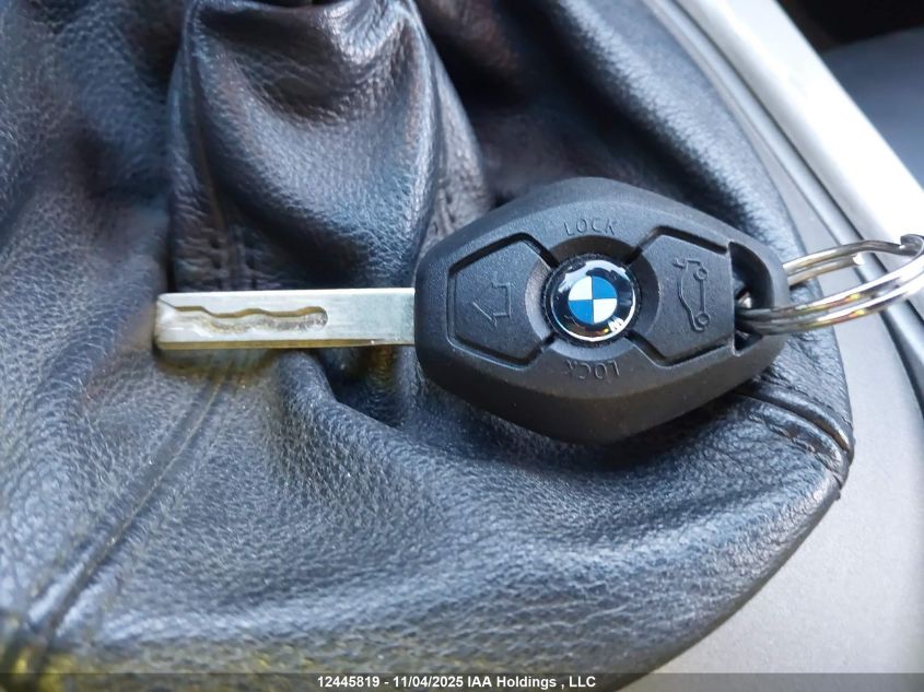 2004 BMW Z4 2.5 VIN: 4USBT335X4LR67819 Lot: 12445819