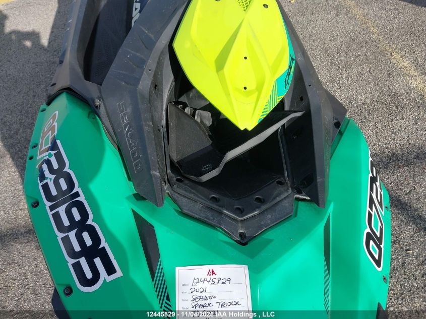 2021 Seadoo Spark Trixx VIN: CAYDV03873G021 Lot: 12445829