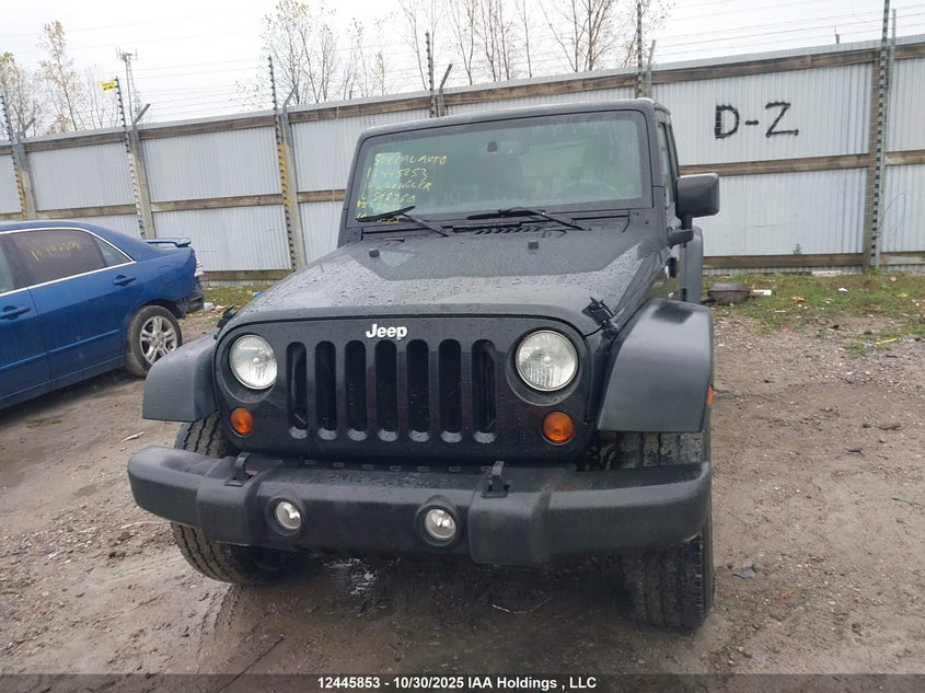 1J4BA3H18BL598760 2011 JEEP WRANGLER photo no. 12