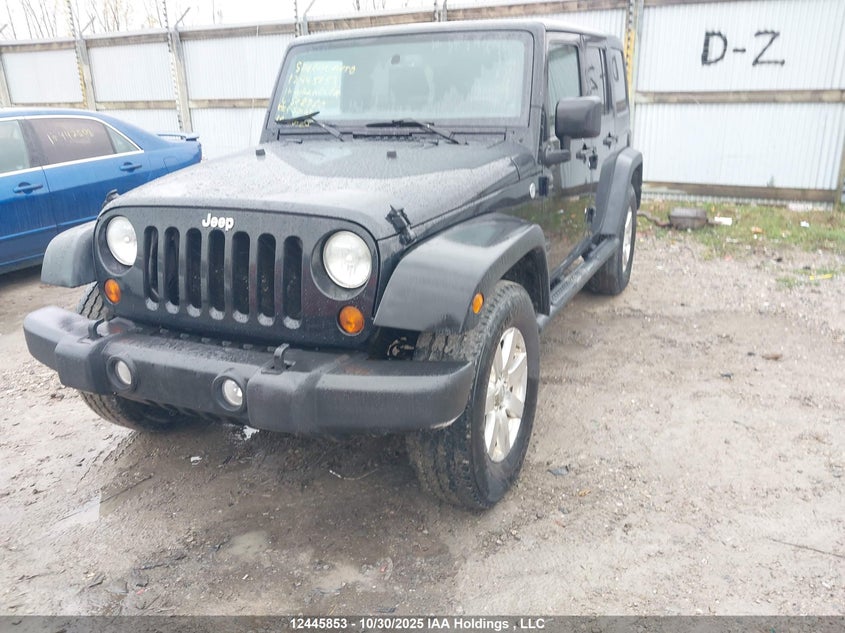 1J4BA3H18BL598760 2011 JEEP WRANGLER photo no. 2