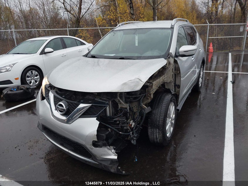 5N1AT2MT1GC821513 2016 NISSAN ROGUE photo no. 2