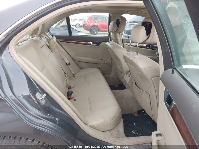 2011 Mercedes-Benz C 300 4Matic VIN: WDDGF8BBXBF591146 Lot: 12445880