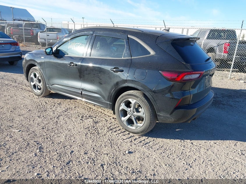 1FMCU9MZ5PUA40961 2023 FORD ESCAPE photo no. 3