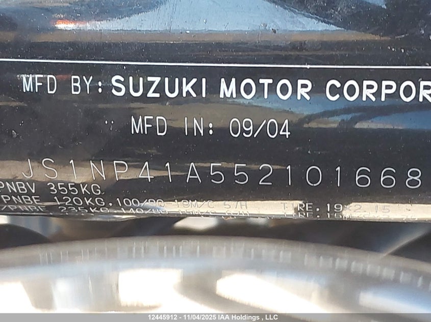 JS1NP41A552101668 2005 SUZUKI LS photo no. 10
