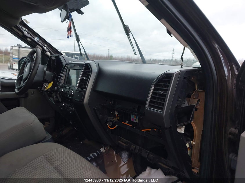 1FTFX1E52JKC59403 2018 FORD F-150 photo no. 20
